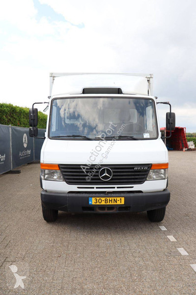 Camion Mercedes 813D