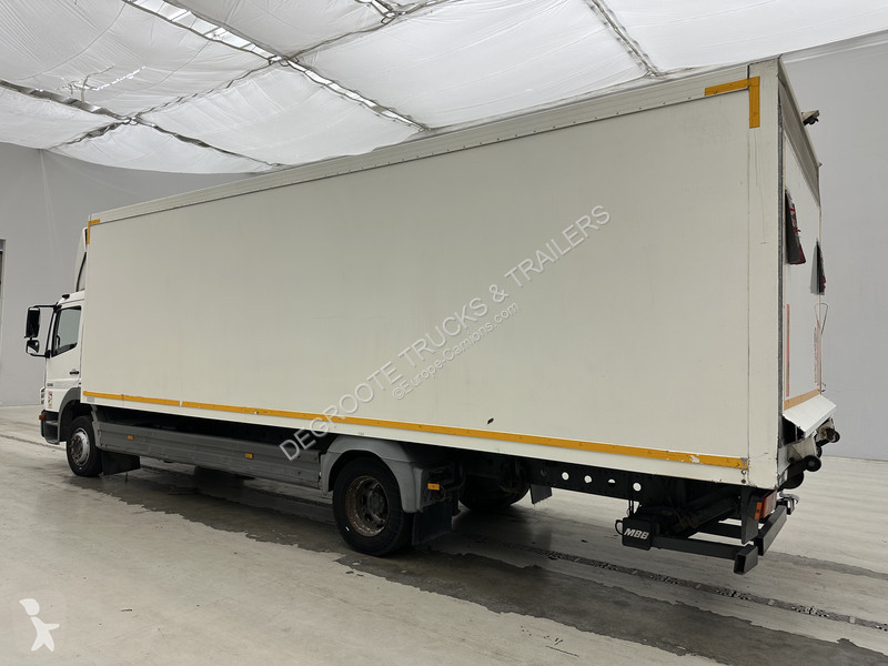 Vrachtwagen Mercedes
