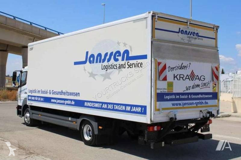 Vrachtwagen Mercedes