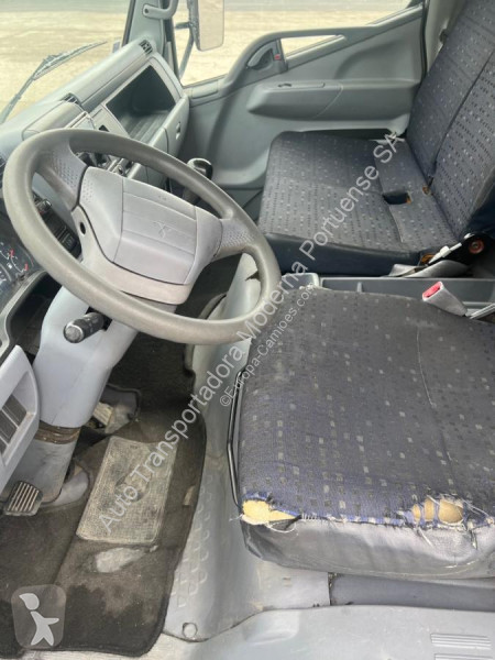Camión Mitsubishi Fuso 7C15
