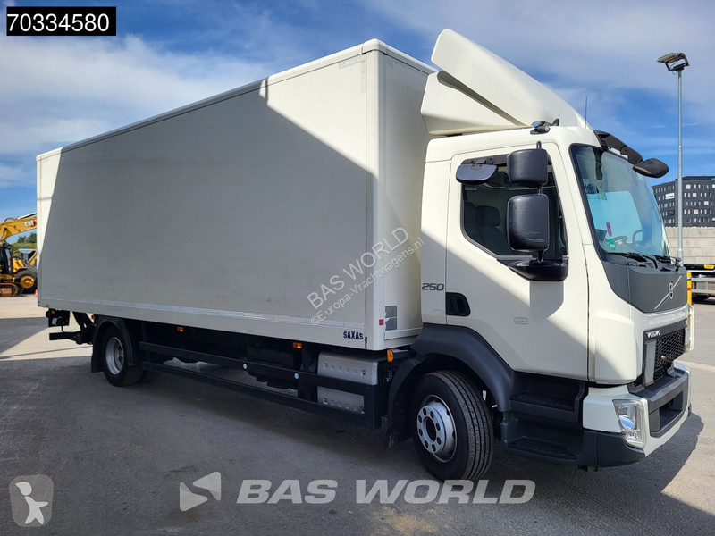 Camion Volvo 250 4X2 12tonner 1500kg...