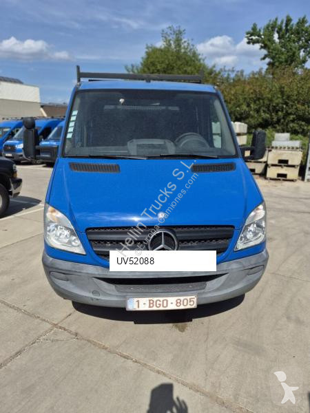 Vrachtwagen Mercedes 516 CDI