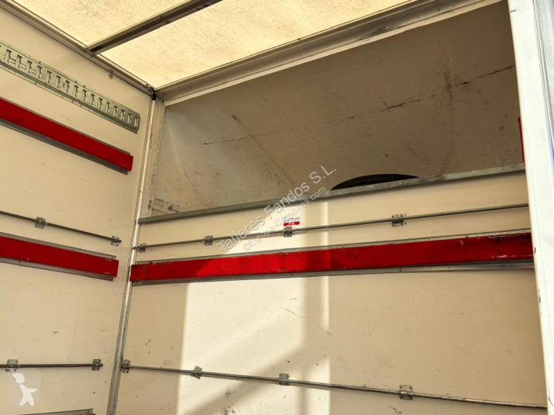Vrachtwagen Iveco  35C16 3.0 20m3