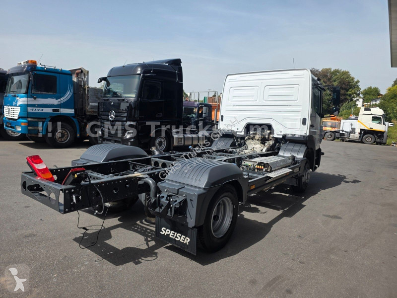 Vrachtwagen Mercedes 1023 / NUR 34000km / WB...