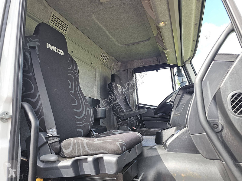 Camión Iveco AD190S42 STRALIS