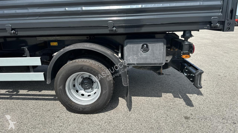 Camión Iveco DAILY 60-150 4x2