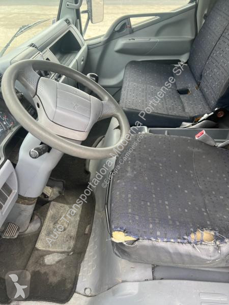 Camión Mitsubishi Fuso 7C15