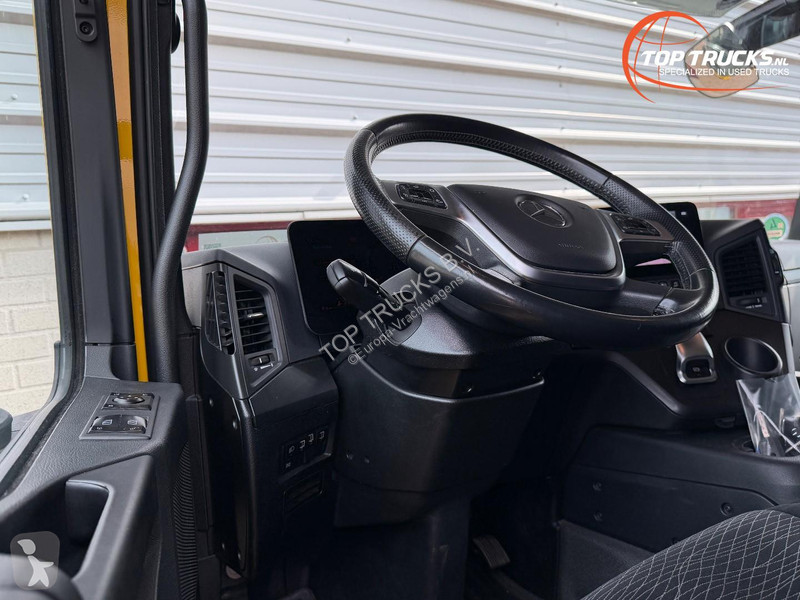 Camión Mercedes 2543 6x2 Retarder - Curtainside...