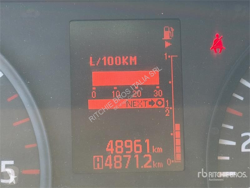 Вантажівка Nissan Socage DA320 19 m on Nissan...