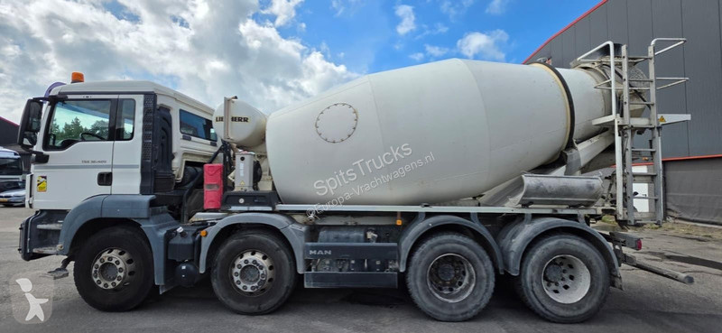 MAN 32.420 LIEBHERR + Refrigerator concrete