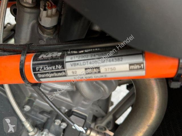 Kamion  690 DUKE