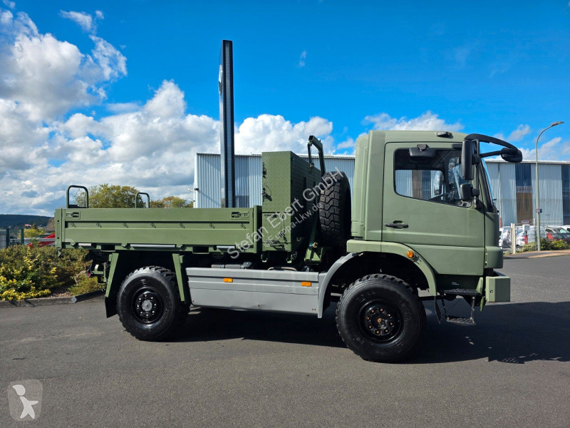 Camión Mercedes 1018 A 4x4 Pritsche mehrfach vorh