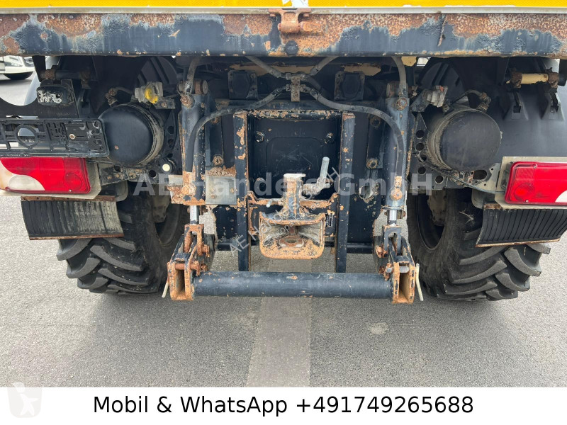 Camión Mercedes UNIMOG 437/45 U5000 DoKa 4x4...