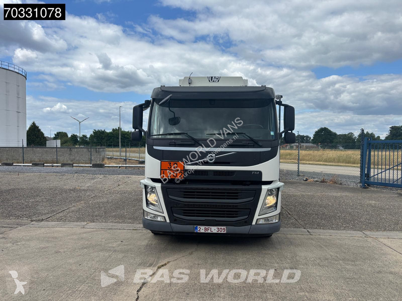 Camión Volvo FM 370 6X2 LAG Fuel tanker 18.950...