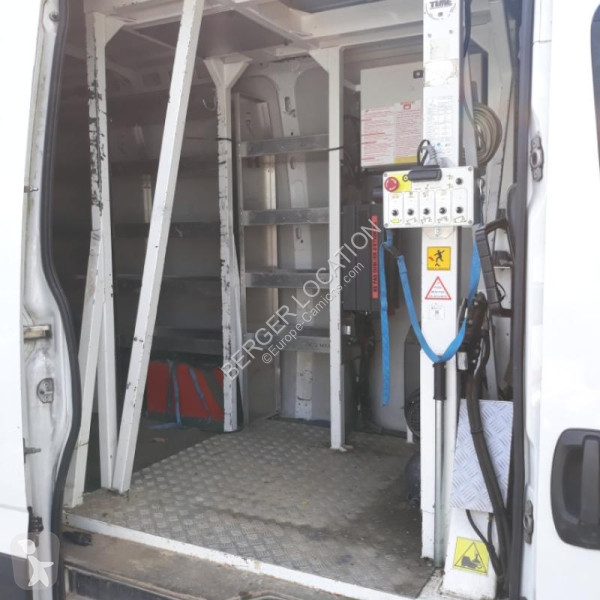 Kamion Iveco  Daily