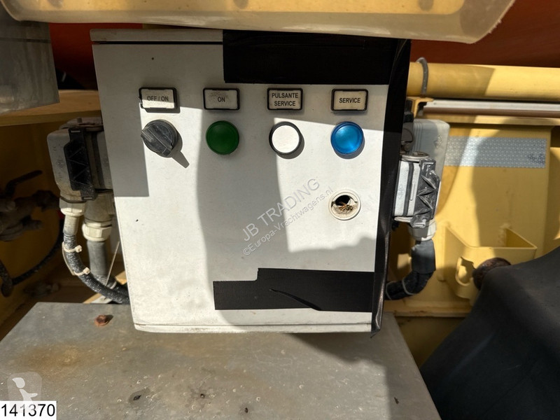 Oplegger MOL Beton mixer 12 m3, Lift axle