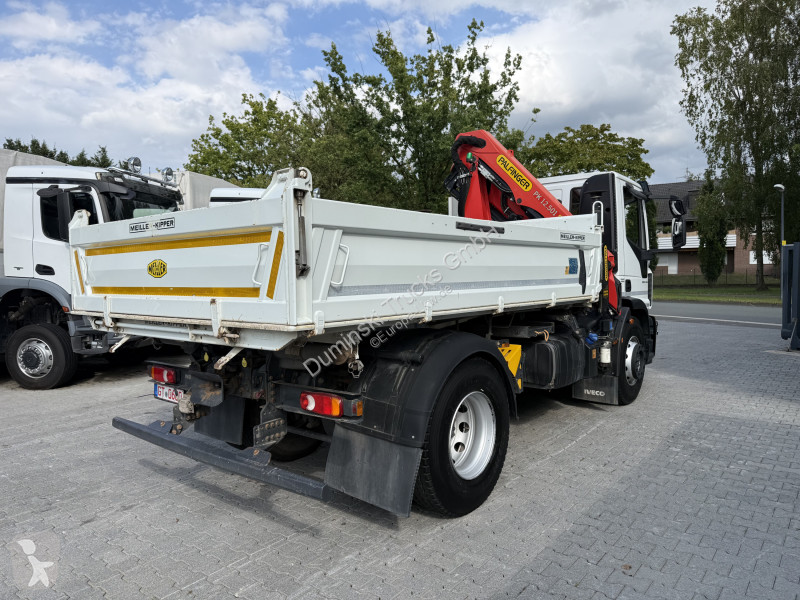 Camión Iveco EuroCargo 180-320 Kipper mit Kran...