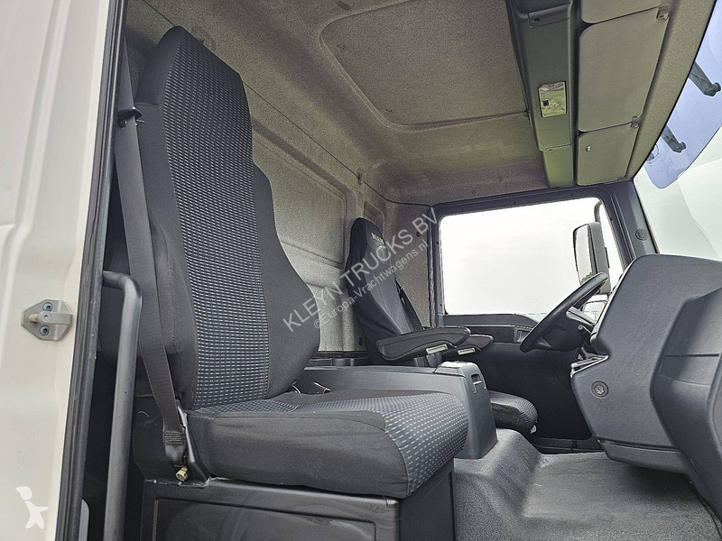 Camión MAN 18.340  AIRCO TAILLIFT