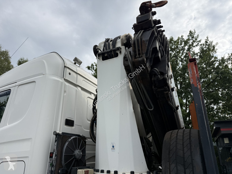 Camión Scania 8X2 HMF ODIN 55 t/m Crane