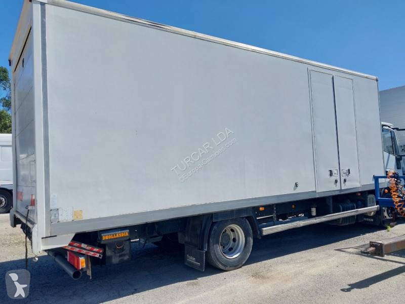 Camión Iveco 120 E 18