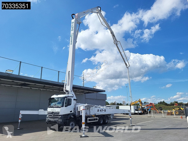 Camión Mercedes 4542 8X4 47 mtrs SWAN TSP 47-5...