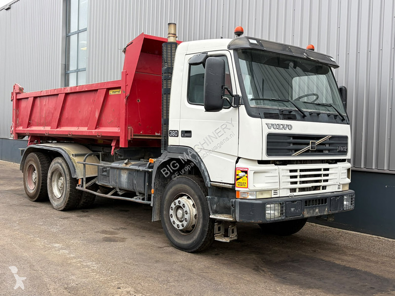 Kamion Volvo 380 6x4 Marrel Kipper
