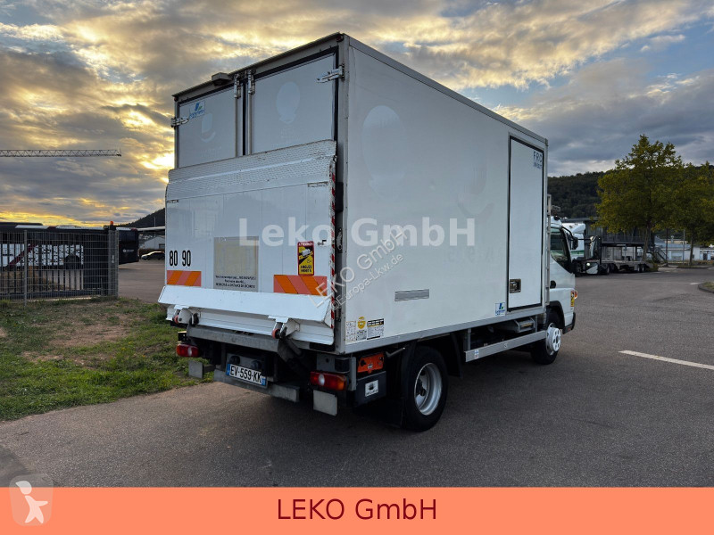 Camion Fuso Mit Carrier Sp 750