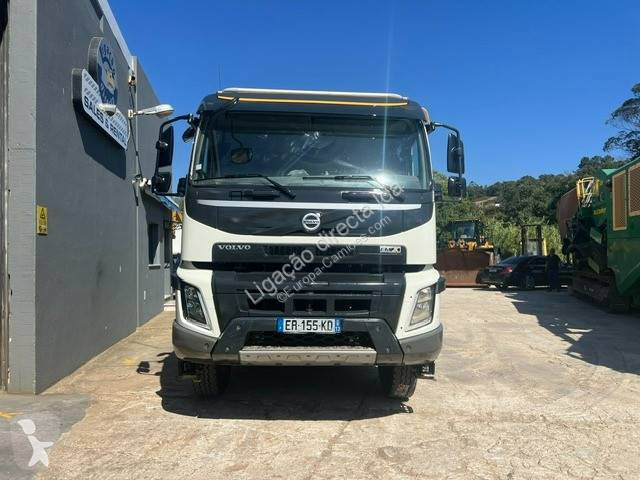 Kamion Volvo 460