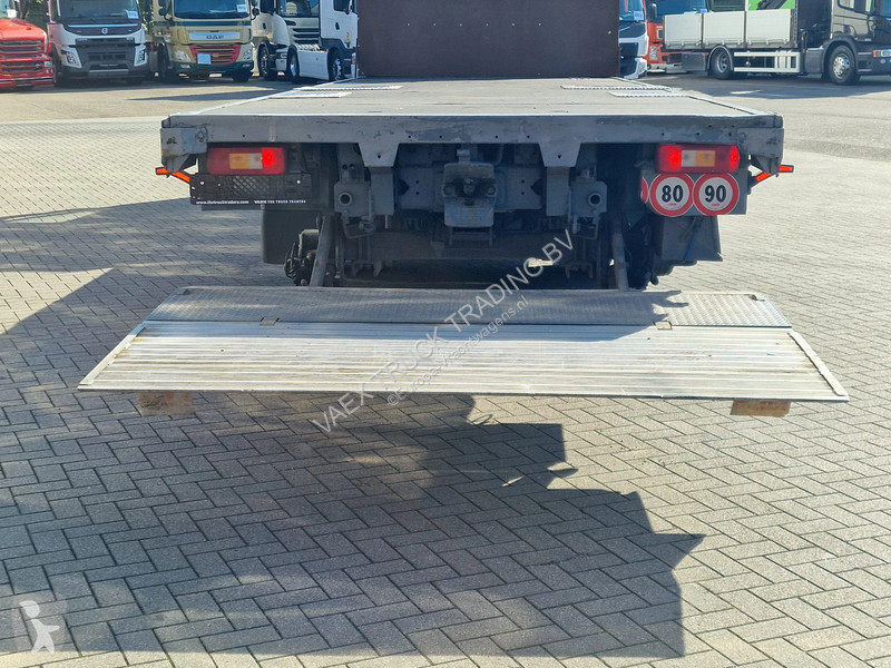 Kamion Volvo 420 6x2 - Flatbed - Loadlift - I...
