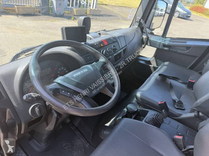 Camión Iveco 120 E 22