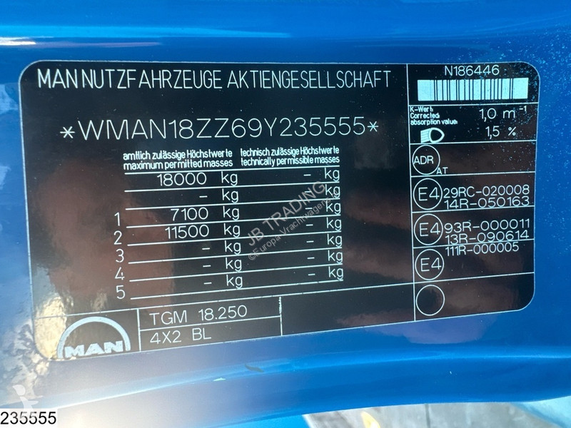 Camión MAN 18 250 EURO 5, ADR, 14.060 L, 3 Comp