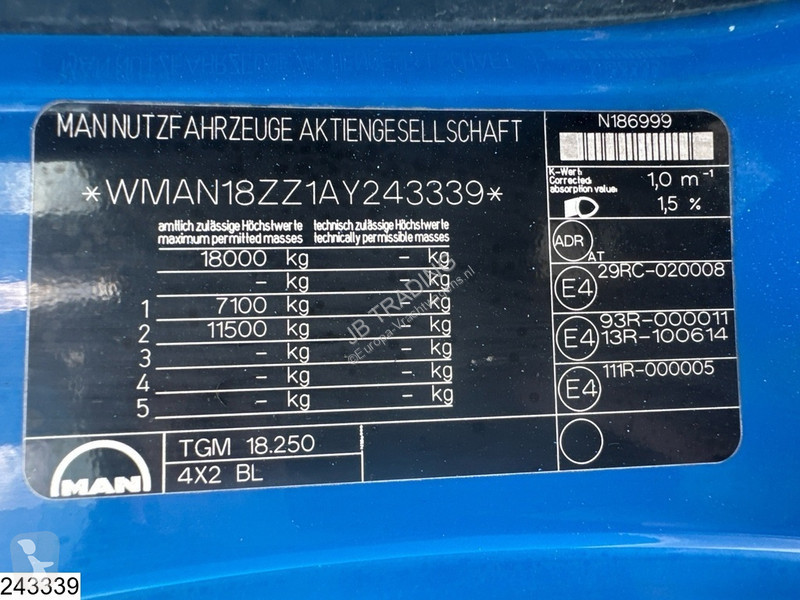 Camión MAN 18 250 Esterer, 14.000 L, 3 Comp