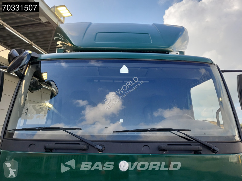 Camión Mercedes 1522 4X2 15t Curtainsides...