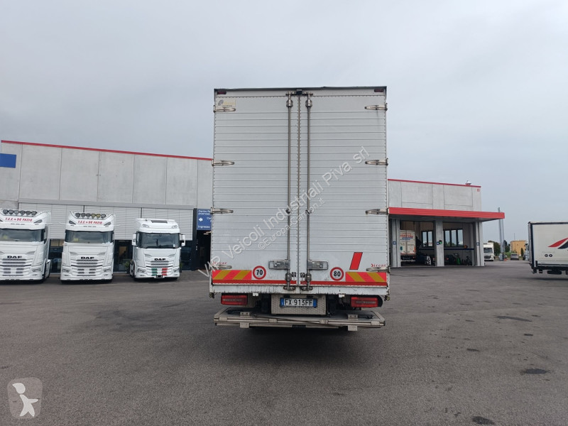Teherautó DAF XF 450 FAN