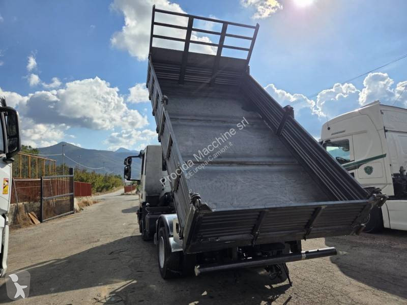 Camión Iveco 80 E 22