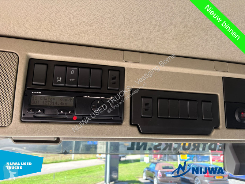 Teherautó Volvo 330 4x2 Low Mileage +...