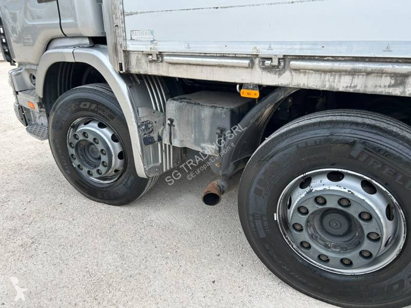 Camión Scania 420
