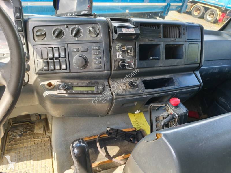 MAN 26.350 truck