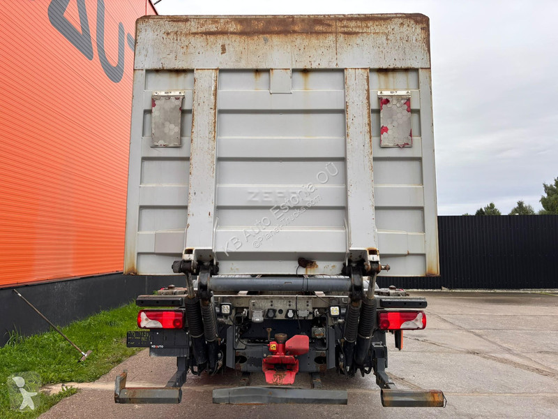 Camión Scania P 500 6x2*4 9 TON FRONT AXE /...