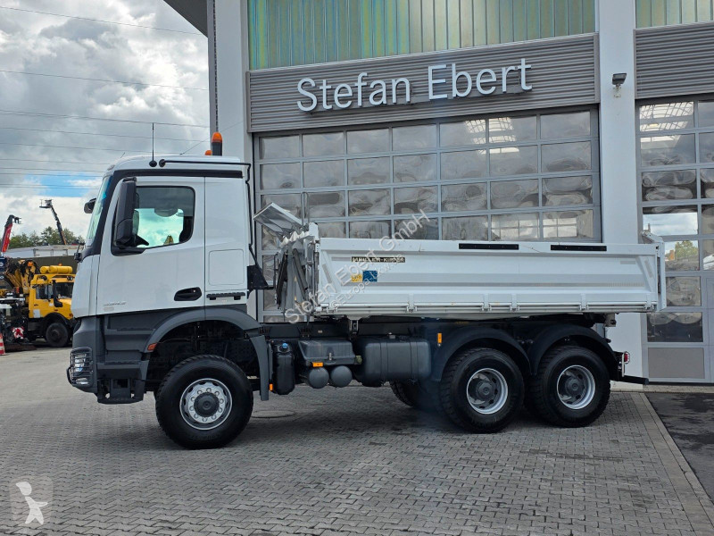 Camião Mercedes 3343 AK 6x6 Meiller