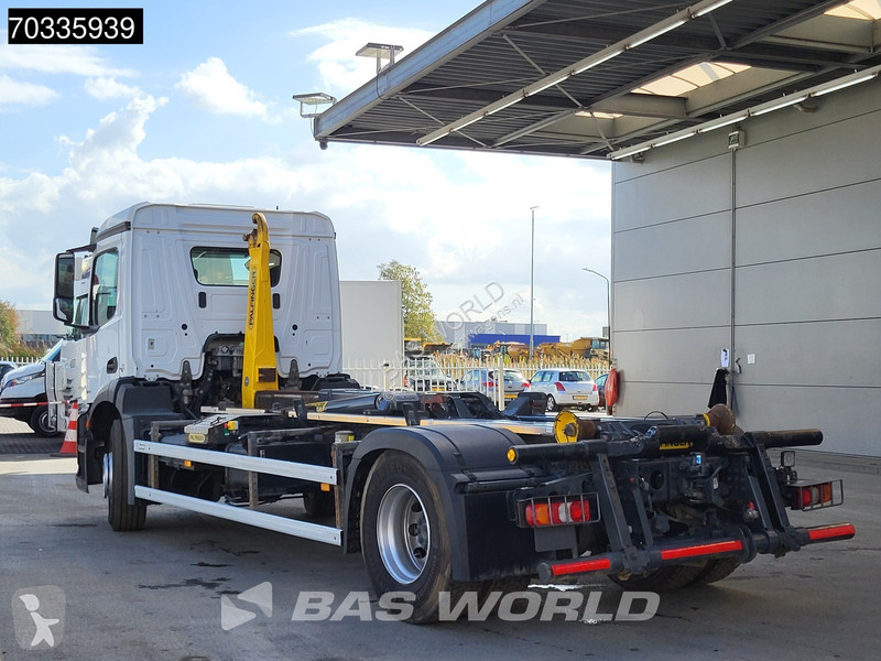 Camion Mercedes 1830 4X2 Palfinger T15-31 MPA...