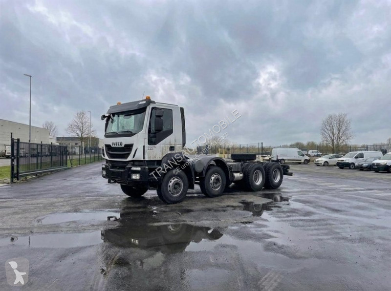 Camion Iveco AD410T42H