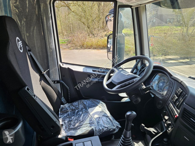 Camião Iveco 64.38 HD9