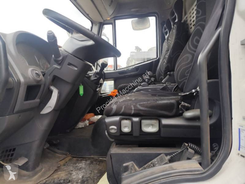 Camion Iveco 150 E 22