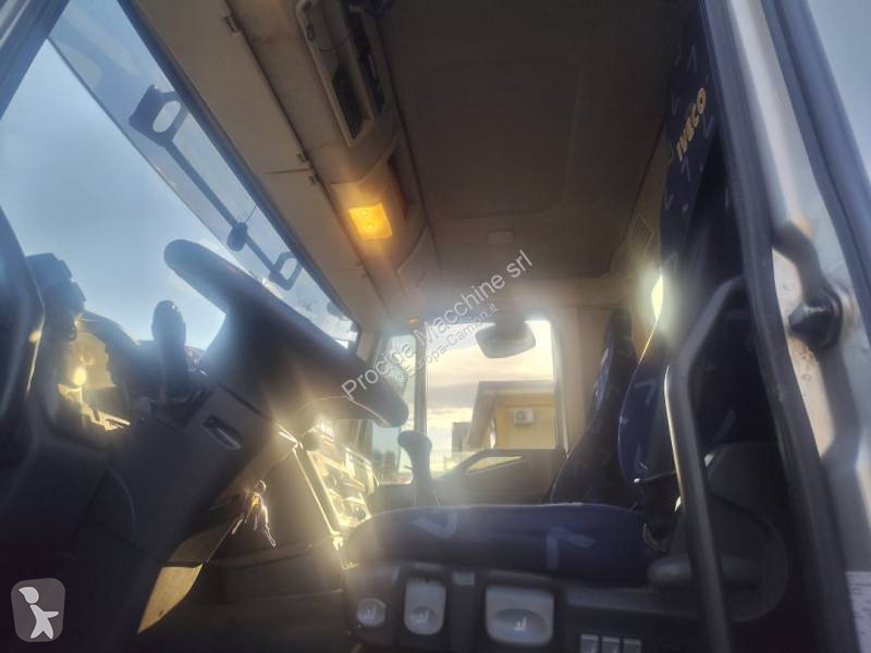 Camion Iveco 260 S 42