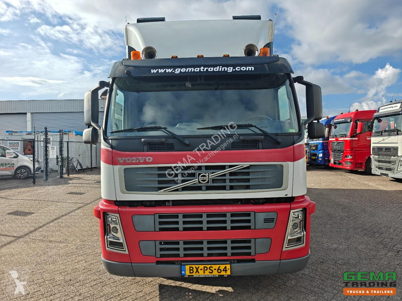 Camion Volvo 330 EEV 6X2 Day Cabin EEV - Roller...