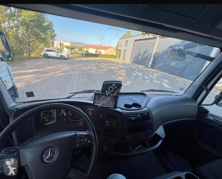 Camion Mercedes 1018