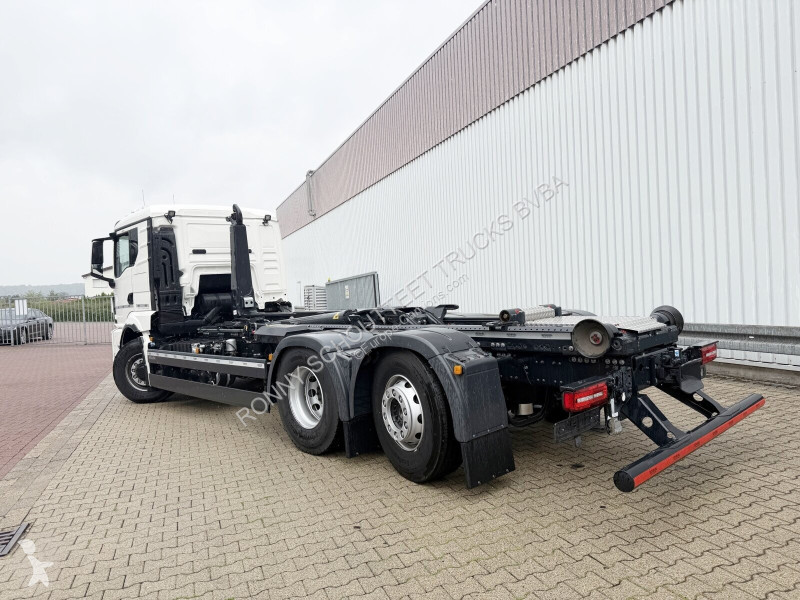 Camion MAN 26.520
