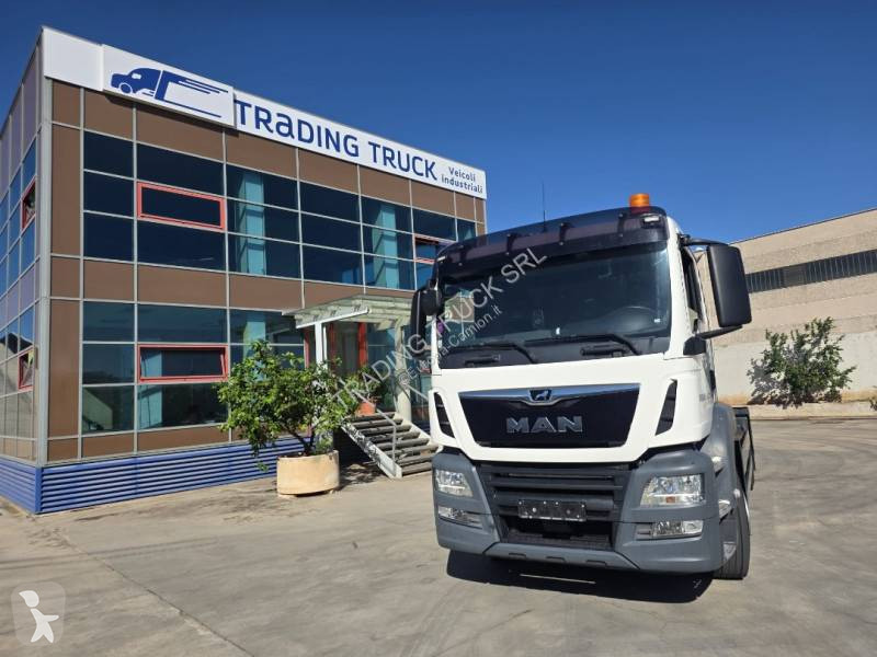 Camion MAN 26.430