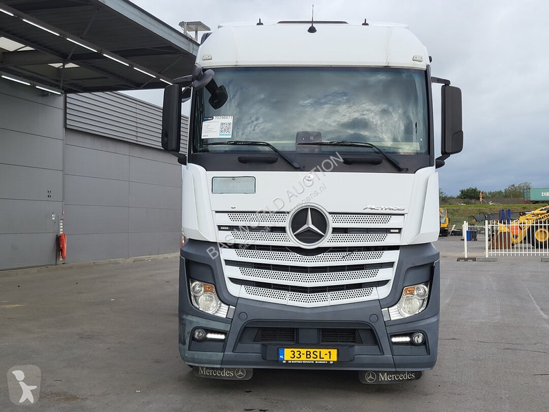 Camion Mercedes 2543
